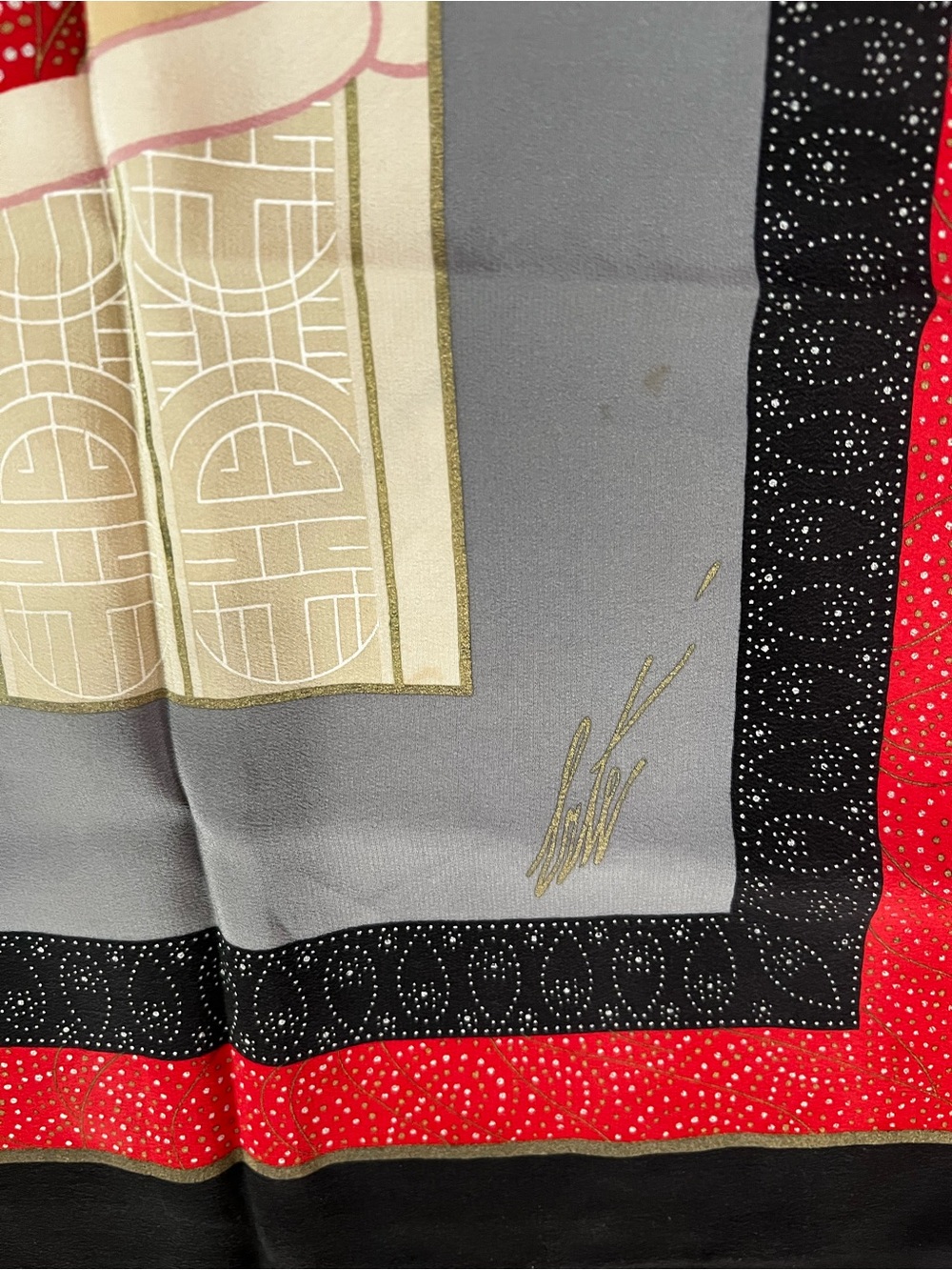 Erte’ Art Scarf - Vintage - Picture 2 of 5
